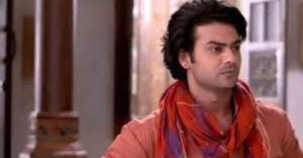 Aishwarya Khare Husband