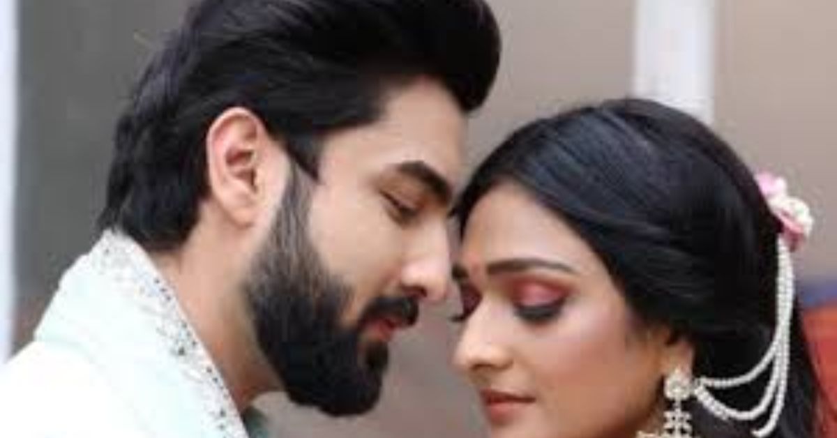 Aishwarya Khare Husband