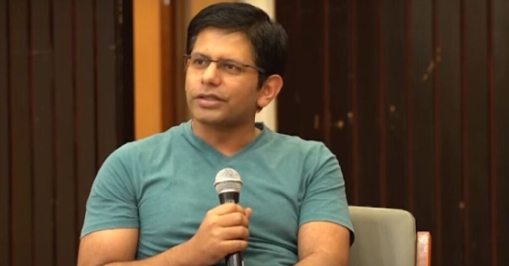Akash banerjee Early Life and Educational Background